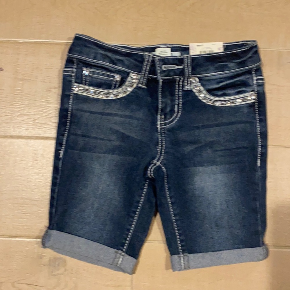Mudd Bermuda Jean shorts girls size 6